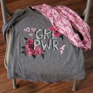 💙Long Sleeve Shirt with Scarf💙